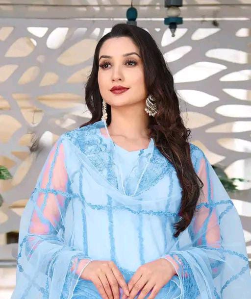 Women Cotton Blend Kurti Set with Dupatta |