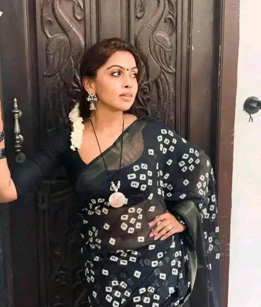 BOLLYWOOD STYLE BANDHANI SAREE