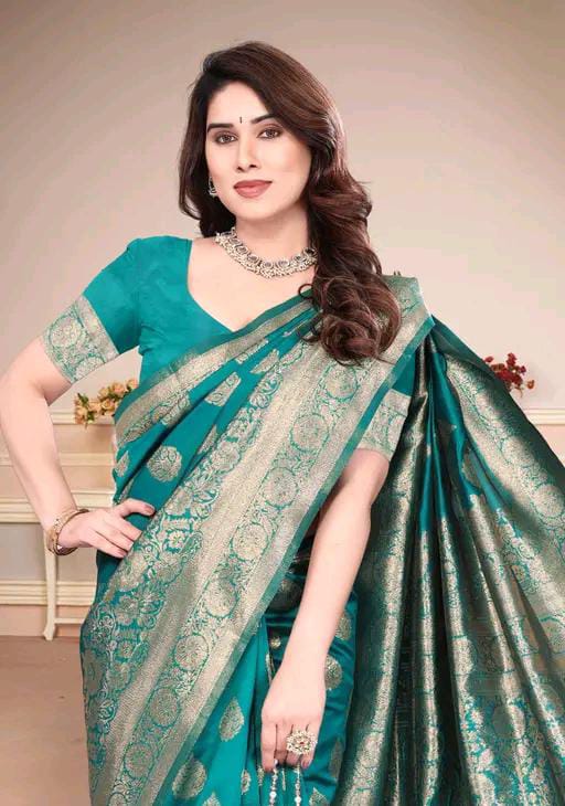 WOMEN'S BANARSI SILK SAREE