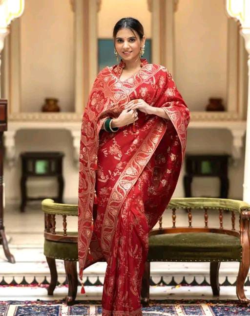 TRENDING BANARSI SAREE