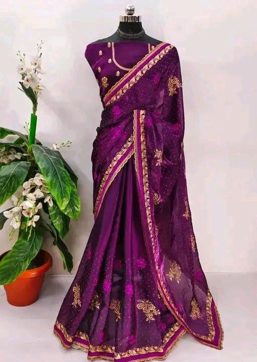 TRENDING JIMMY CHOO SAREE