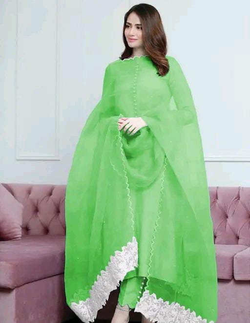 Green cotton embroidered women kurta set with duptta