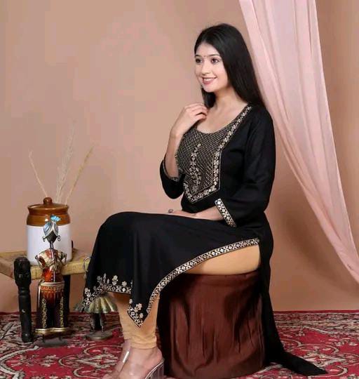 Women Embroidered Straight Kurta