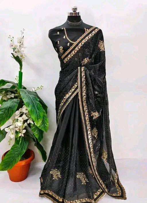 JIMMY CHOO TRENDING SAREE