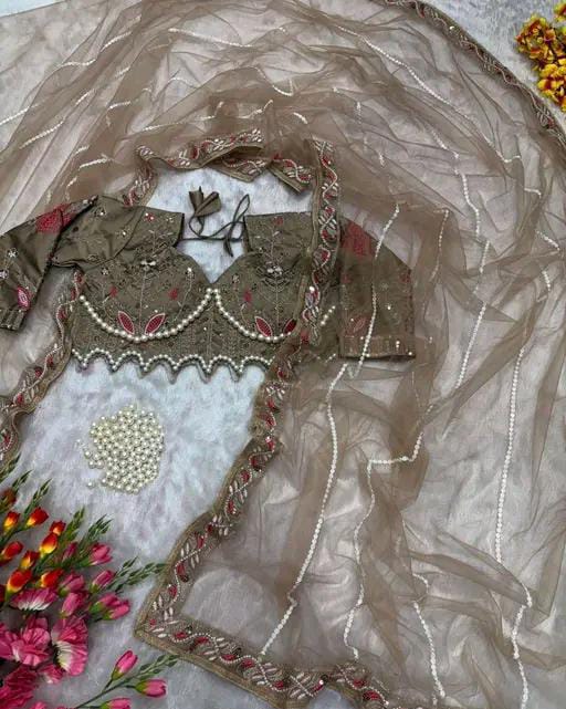 EMBROIDERED TRENDING NET SAREE