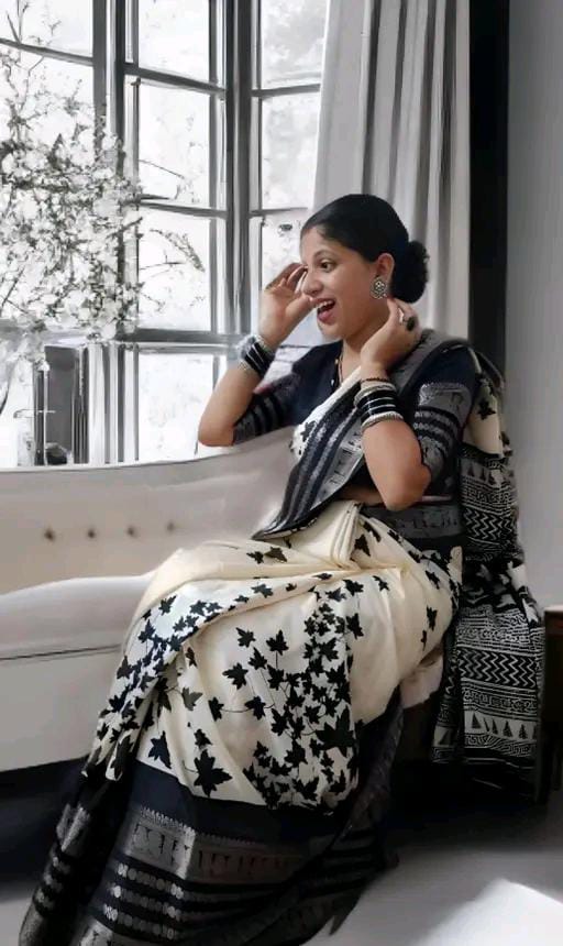 TRENDING DOLA SILK PRINTED HEAVY BORDER SAREE