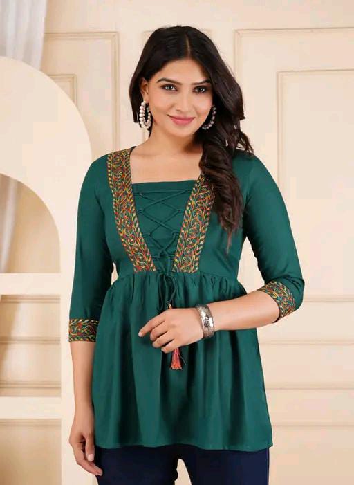 COTTON EMBROIDERED TOP FOR WOMEN'S