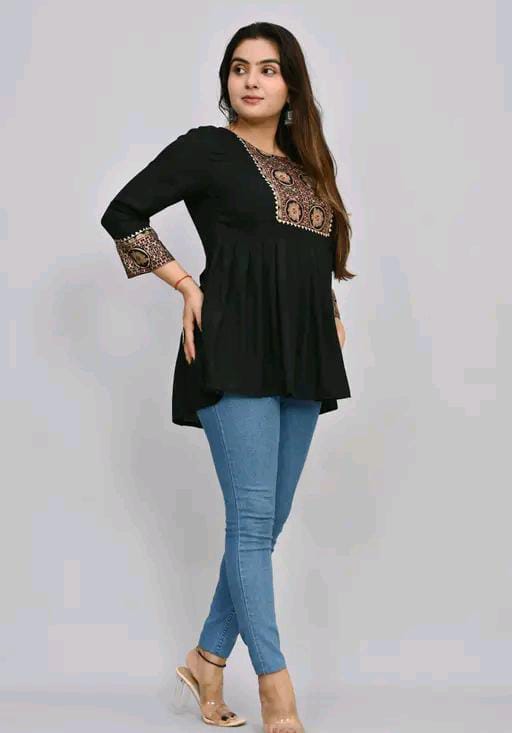 TRENDING EMBROIDERED TOP FOR WOMEN'S