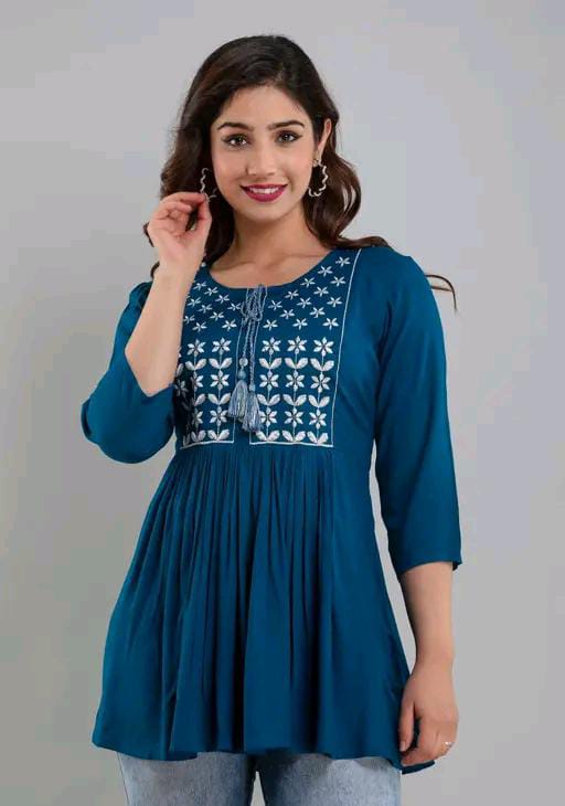 EMBROIDERED COTTON TOP FOR WOMEN'S